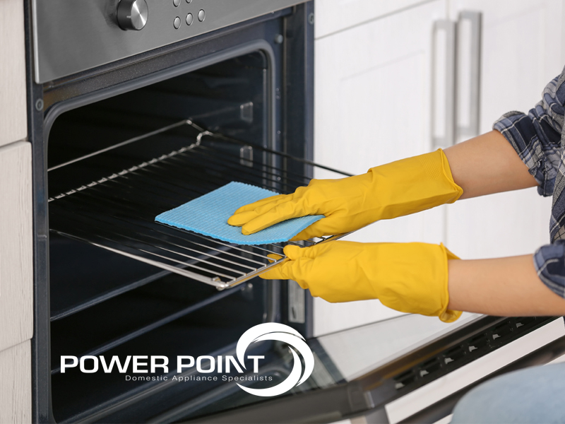 How to Deep Clean Your Oven Naturally!